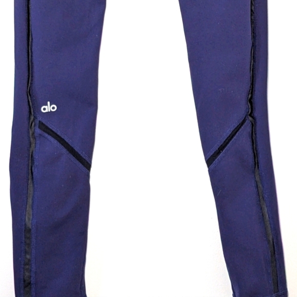 Alo Yoga High-Waist Continuity Yoga Leggings Full Length Blue Navy Size M - Picture 5 of 13